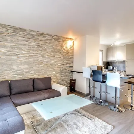 Апартаменты Immogroom- Renovated - Wifi - Close To Everything *