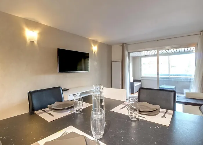 Immogroom- Renovated - Wifi - Close To Everything * كان